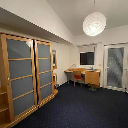 Hotel Zum 3*