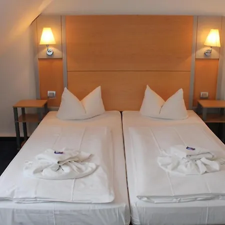 Zum ホテル ロストック